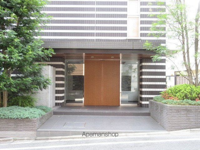 パークハビオ東中野の外観写真