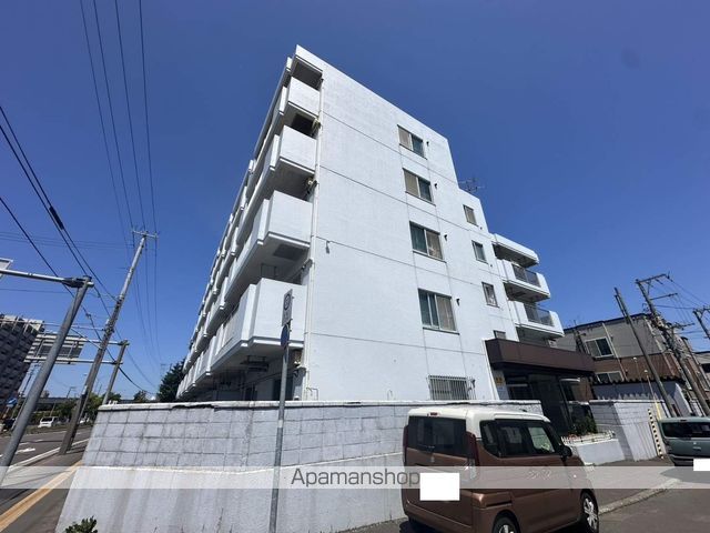 総業八軒ハイムの外観写真