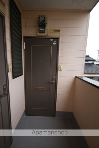 ハッピーハイツの玄関写真