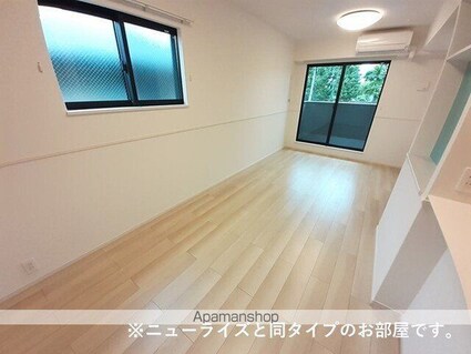 ソレイユカヤノⅥ[2LDK/56.44m2]のリビング・居間