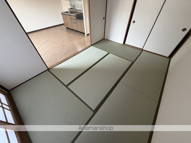 アンジュルーブルの内装写真