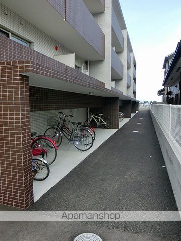 FLECHIR SAKANOUEのその他写真