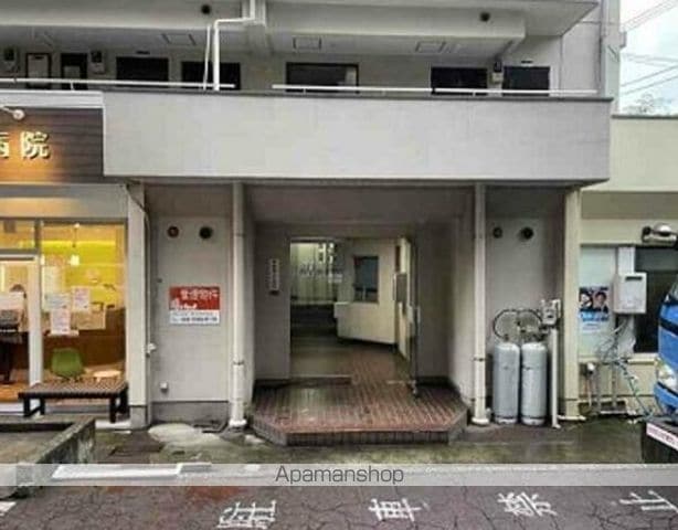 ハイツリヴァ・スターの玄関写真
