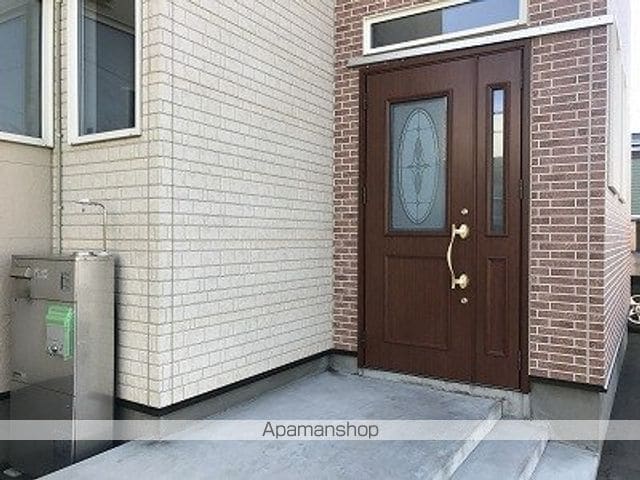 シェアリの玄関写真