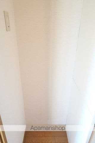 サンプラスIIIの周辺写真