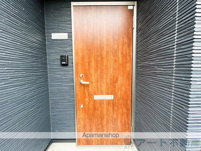 エニシア伊予の玄関写真