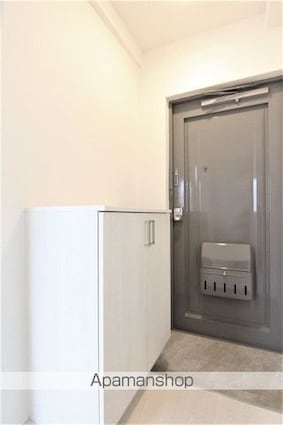 ミツダコーポ本町[1K/23m2]の玄関
