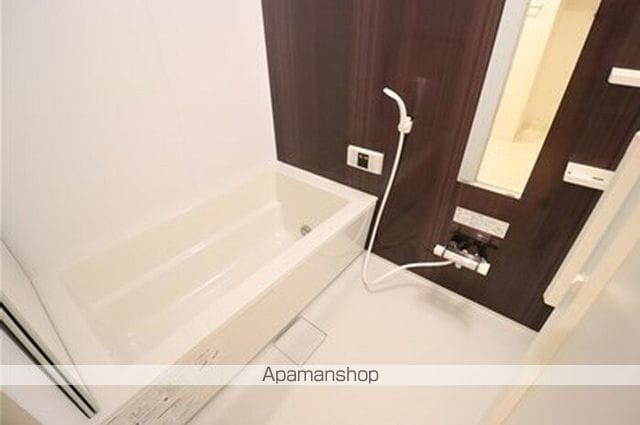 レフィナードの内装写真