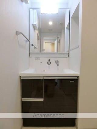 東京都新宿区榎町[1DK/35.8m2]の洗面所