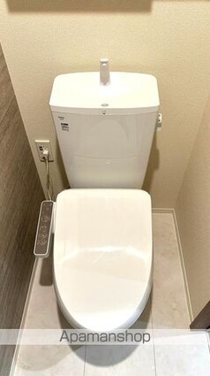 ルヴィータ庄内通[2LDK/56.11m2]のトイレ