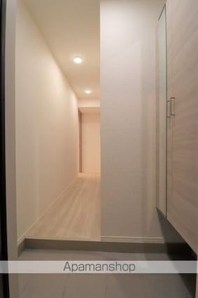 セレスティア中台[2LDK/52.66m2]の玄関