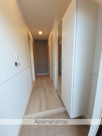 グレイシャス髙尾IIIの内装写真