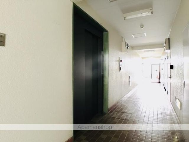 シルクロードビルの内装写真