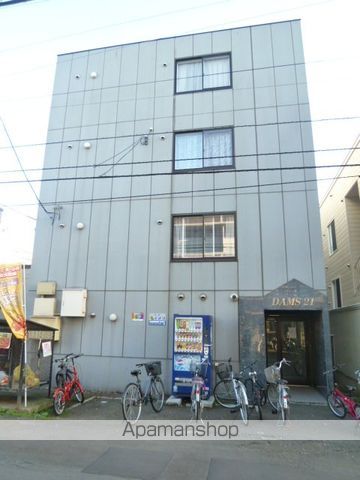 ダムズ21の外観写真