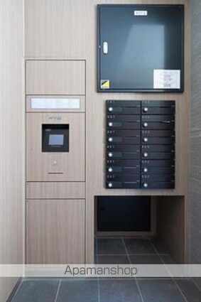 ブリューム西麻布[1LDK/37.1m2]の共用部