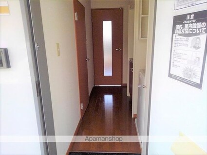 レオパレスグリーンハイツ[1K/23.18m2]の玄関