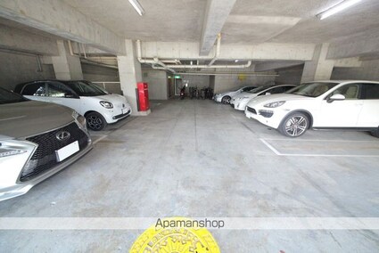 プラネット永山[1LDK/58.41m2]の駐車場