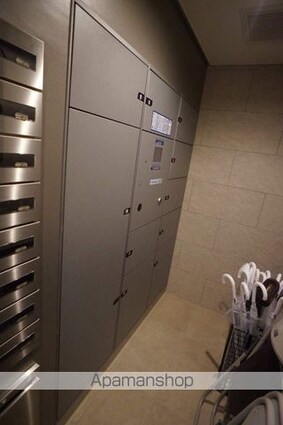 メゾンカルム市谷仲之町[1LDK/35.42m2]の共用部3