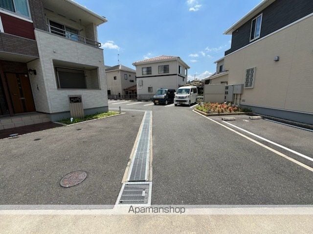 スリーズIのその他写真