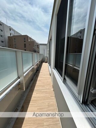 東京都渋谷区初台１丁目[1LDK/36.66m2]のバルコニー