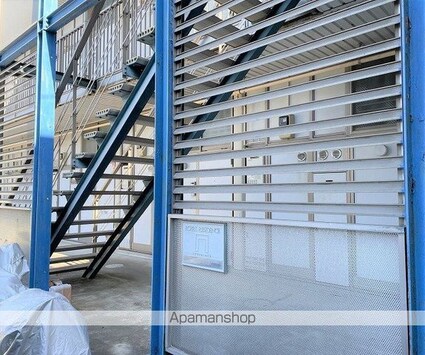 レオパレスＡＯＫＩ[1K/26.49m2]のエントランス