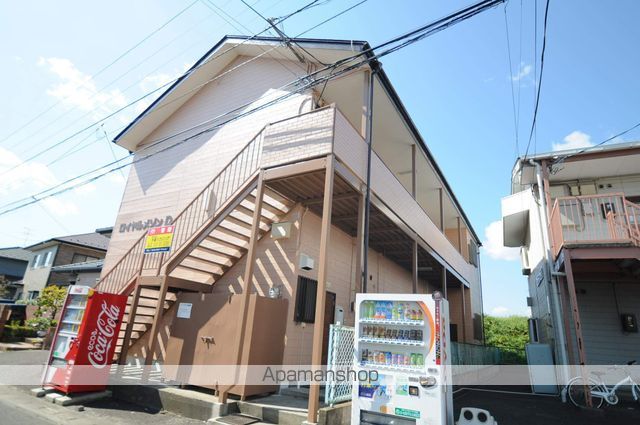 ロイヤルメゾンDの外観写真