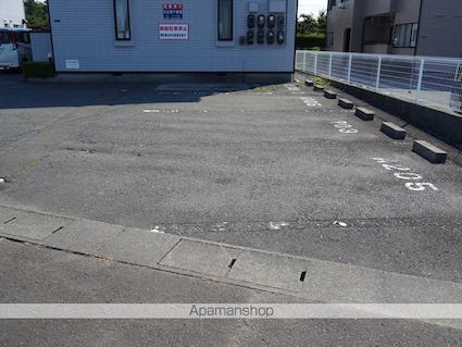 マリンヒルズ２１[1DK/34.78m2]の駐車場