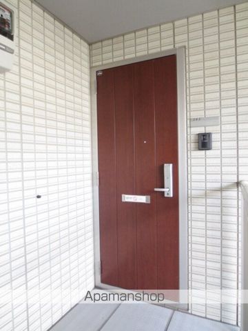 ファミーユ侑早乃の玄関写真