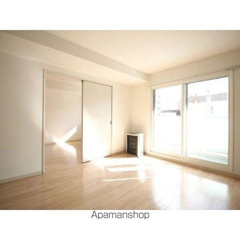 PRECIOUS COURT ANNEXの内装写真