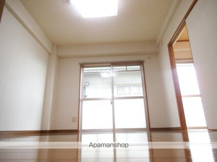 レーベンイケダ土居田Ⅱ[3DK/53.1m2]のリビング・居間