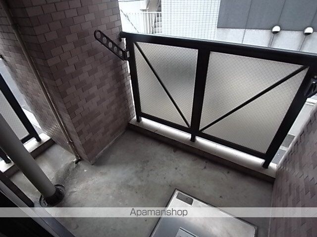 日神パレステージ南池袋[1R/17.32m2]のバルコニー