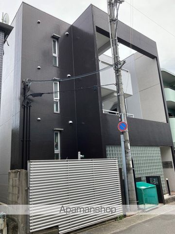 ロイヤルメゾン西宮北口VIIIの外観写真