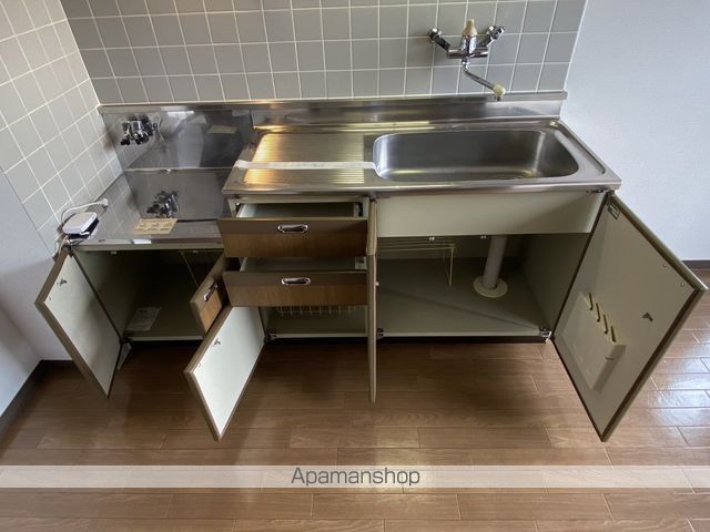 コートロティ大通の内装写真