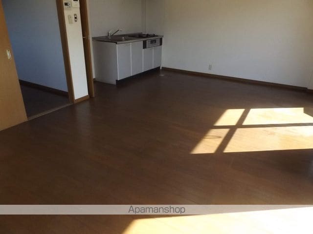 ムーンテラス片山 N館の内装写真