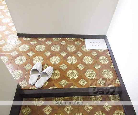 ロイヤルマンションの内装写真