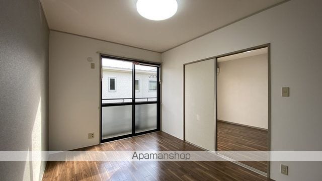 リトルバード津高 A棟の内装写真