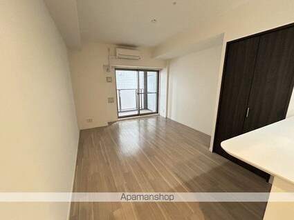 ラルウェンディ縮景園前イースト[1K/34.94m2]のリビング・居間2