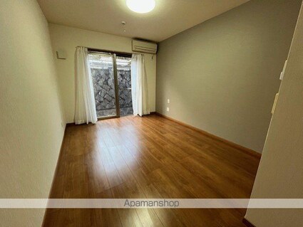 リオグラン[1K/24.15m2]の内装1