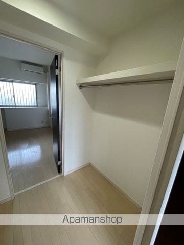 ミコノス亀が洞の内装写真