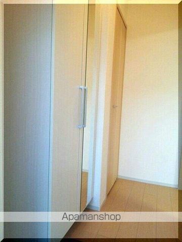 REPOSERの内装写真