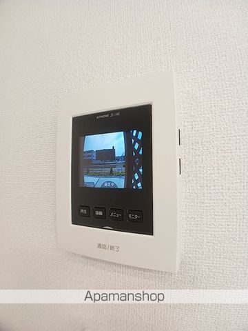 リラ クオーレIIIの内装写真