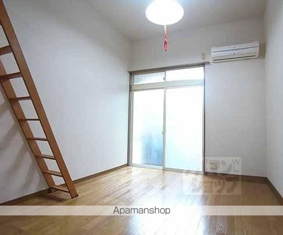 メゾネット北川の内装写真