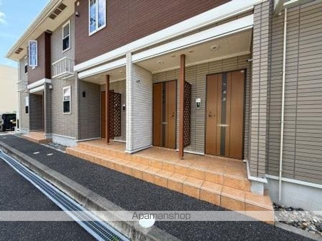 上越新幹線 新潟駅 バス乗車時間：12分 最寄りバス停で下車 徒歩11分 2階建 築12年の外観写真
