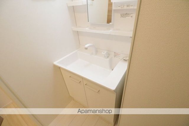 AXAS 8の内装写真