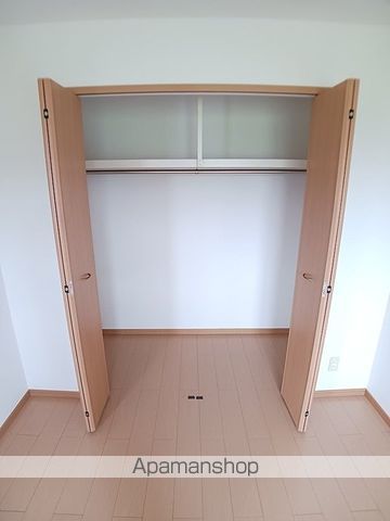 メゾン ソレイユIの内装写真