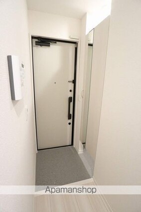 東京都国立市西２丁目[2LDK/62.79m2]の玄関