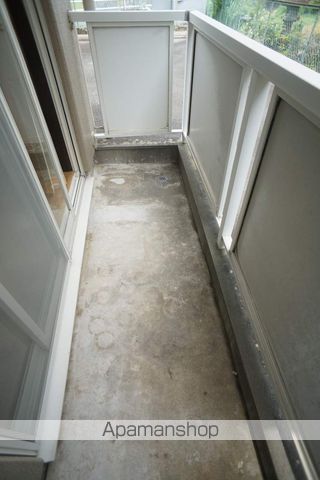 ベルトゥリーIの内装写真