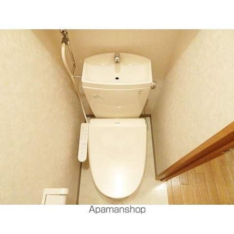 ヴァンドーム青葉の内装写真