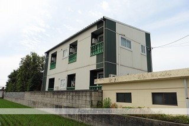 富山地鉄本線 越中荏原駅 徒歩1分 2階建 築22年の外観写真