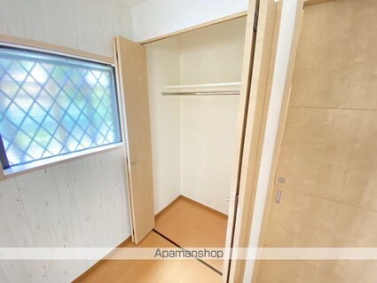 ＳＡＫＵＲＡ田園調布[1K/25.96m2]の収納